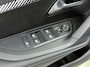 Peugeot 2008 100pk Allure | Digitale cockpit | Climate control | Parkeersensoren | Lichtmetalen velgen | Apple CarPlay/Android Auto |
