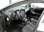 Opel Astra ST 105PK 120 Jaar Edition | 1ste eigenaar | Camera | Trekhaak | AppleCarPlay/Android | Armsteun | AGR stoelen | Navigatie | Climate Control | Cruise Control | Isofix | Privacy Glass | Parkeersensoren |