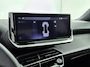 Peugeot 2008 SUV 100pk Allure | Navigatie | Parkeersensoren | Volledig Digitaal instrumentenpaneel | Draadloos Carplay