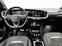 Opel Mokka 1.2 130pk Ultimate Automaat | Navigatie | Climate Control | Adaptieve Cruise Control | Achteruitrijcamera | Stoelmassage | LED Koplampen | Keyless Entry/Start | Verwarmbare Voorstoelen/Stuur | 18" LMV | Apple Carplay/Android Auto |