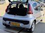 Peugeot 107 1.0 Active/ AUTOMAAT/ nap/ 2e EIG/ dealeronderhouden/ 1jaar apk/ airco/ EL-ramen/ zeer nette auto.