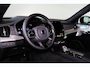 Volvo XC90 T8 Recharge AWD Ultra Black Ed. Exec. - Luchtvering - Panorama/schuifdak - IntelliSafe Assist & Surround - 360º Camera - Bowers & Wilkins audio - Adaptieve LED koplampen - Verwarmde voorstoelen, stuur & achterbank - Parkeersensoren voor & achter - Elektr. bedienb. voorstoelen met geheugen - Geventileerde voorstoelen - Head up display - Draadloze tel. lader - Extra getint glas - 22' LMV