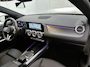 Mercedes-Benz EQA 250 Business Solution Luxury 67 kWh | Sfeerverlichting | Camera | Stoelverwarming |