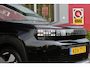 Fiat Grande Panda LA PRIMA 11 kW 44 kWh | WINTER PACK: (VERWARMBARE VOORSTOELEN, VERWARMBAAR STUURWIEL, VERWARMBARE VOORRUIT) | 17" LICHTMETALEN VELGEN "GLOSSY BLACK" | ELEKTRISCH INKLAPBARE BUITENSPIEGELS | MIDDENARMSTEUN VOOR | NAVIGATIE | DRAADLOZE TELEFOONLADER | ACHTERUITRIJ CAMERA MET DYNAMISCHE HULPLIJNEN | REGENSENSOR | CLIMATE CONTROL | DAB+ RADIO | DRAADLOZE APPLE CARPLAY/ANDROID AUTO | GETINTE ACHTERRUITEN | PARKEERSENSOREN VOOR EN ACHTER | CINEMA BLACK |