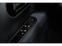 Fiat Grande Panda LA PRIMA 11 kW 44 kWh | WINTER PACK: (VERWARMBARE VOORSTOELEN, VERWARMBAAR STUURWIEL, VERWARMBARE VOORRUIT) | 17" LICHTMETALEN VELGEN "GLOSSY BLACK" | ELEKTRISCH INKLAPBARE BUITENSPIEGELS | MIDDENARMSTEUN VOOR | NAVIGATIE | DRAADLOZE TELEFOONLADER | ACHTERUITRIJ CAMERA MET DYNAMISCHE HULPLIJNEN | REGENSENSOR | CLIMATE CONTROL | DAB+ RADIO | DRAADLOZE APPLE CARPLAY/ANDROID AUTO | GETINTE ACHTERRUITEN | PARKEERSENSOREN VOOR EN ACHTER | CINEMA BLACK |