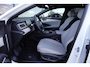 BYD Seal 6 Touring 1.5 DM-i PHEV Comfort Lite | 212PK | Pano | HUD | 360° Camera | 18" | Keyless | Stoelventilatie | BYD SEAL 6 Touring 1.5 DM-i PHEV Comfort Lite 212 PK Plug-in Hybrid met 1.5 viercilinder, panoramadak, Head-Up Display, 360° camera, 18-inch lichtmetalen velgen, Keyless Entry, adaptieve crui