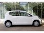 Volkswagen Up! 1.0 BMT move up! PDC / Airco / Rijklaarprijs! / 12mnd Bovag garantie!