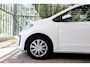 Volkswagen Up! 1.0 BMT move up! PDC / Airco / Rijklaarprijs! / 12mnd Bovag garantie!