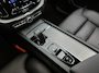 Volvo XC60 2.0 T6 Plug-in hybrid AWD Plus Dark | SOH 100% | Trekhaak | Panoramadak | Lederen bekleding |