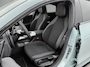 Mercedes-Benz CLA 200 Business Solution AMG | Night Pakket | Panoramadak | DISTRONIC Afstandsassistent | Dodehoekassistent | Verkeersbordassistent | Adaptieve Grootlichtassistent | Apple CarPlay | Android Auto | Stoelverwarming | Sfeerverlichting | Achteruitrijcamera | Parkeersensoren