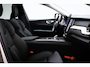 Volvo XC60 2.0 T6 Plug-in hybrid AWD Plus Dark | PREMIUM PACK | PANORAMADAK | HEAD UP | STUURVERWARMING | 360 CAMERA | TREKHAAK | 21"