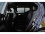 Volvo XC40 1.5 T4 Recharge Inscription | Panoramadak | SOH 94% | Leer | Stoelverwarming |