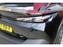 Peugeot 408 1.2 Hybrid 145PK AUTOMAAT GT *NIEUWE AUTO!* | ELEKTRISCH VERSTELBARE STOELEN MET MASSAGEFUNCTIE EN VERWARMING | BEKLEDING ALCANTARA/KUNSTLEDER | 360 VISION & DRIVE ASSIST PLUS PACK | HANDSFREE KOFFERKLEPBEDIENING | NAVIGATIE | LED MATRIX KOPLAMPEN | 19" LICHTMETALEN VELGEN "GRAPHITE" | VERWARMBAAR STUURWIEL | ADAPTIVE CRUISE CONTROL | DODEHOEK DETECTIE | DRAADLOOS APPLE CARPLAY/ANDROID AUTO | DONKERE HEMELBEKLEDING |