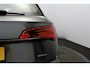 Audi Q5 50 TFSI e S edition S-Line / Optiek zwart / B&O / Sportstoelen / Camera / Virtual cockpit / Ambiente verlichting