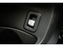 Mercedes-Benz C-klasse 180 AMG Aut NL-auto [ Panoramadak Sfeerverlichting Leder Stoelverwarming 19 Inch Full-LED ]