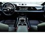 Porsche Cayenne Coupé 3.0 E-Hybrid SportDesign Krijt SoftClose Achterasbesturing Pano Head-up Innodrive PDCC 18-weg