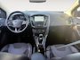 Ford Focus Wagon 1.0 Titanium |Lederen/stof bekleding| Trekhaak| bi-xenon koplampen| keyless entry| 12 maanden Bovag garantie|