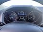 Ford Focus Wagon 1.0 Titanium |Lederen/stof bekleding| Trekhaak| bi-xenon koplampen| keyless entry| 12 maanden Bovag garantie|