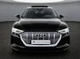 Audi E-tron 55 quattro edition 300kW/408PK 95 kWh · Panoramadak · Trekhaak · Stoelverwarming ·