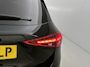 Mercedes-Benz C-klasse Estate 300 e Star Edition AMG Line Plus | AMG in en Exterieur | Sfeerverlichting | Memory Seats | Trekhaak | Panoramadak schuif kantel dak | Incl. 24 maanden Mercedes-Benz Certified Garantie.