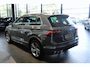 Volkswagen Tiguan 1.5 TSI 2X R-LINE navi pano leer camera trekhaak 150 pk !!