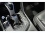 Volkswagen Tiguan 1.5 TSI 2X R-LINE navi pano leer camera trekhaak 150 pk !!