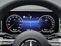 Mercedes-Benz C-klasse 300 e AMG Line | Trekhaak | Night Pakket | Winter Pakket | Panoramadak | 360° Camera | DISTRONIC Afstandsassistent | Dodehoekassistent | Verkeersbordenassistent | Apple CarPlay | Android Auto | Elektrisch Verstelbare Stoelen + Memory | Stoelverwarming | Sfeerverlichting | Sierdelen Hout Aluminium Lines Zwart | Elektrisch Inklapbare Buitenspiegels | Parkeersensoren