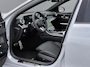 Mercedes-Benz C-klasse 300 e AMG Line | Trekhaak | Night Pakket | Winter Pakket | Panoramadak | 360° Camera | DISTRONIC Afstandsassistent | Dodehoekassistent | Verkeersbordenassistent | Apple CarPlay | Android Auto | Elektrisch Verstelbare Stoelen + Memory | Stoelverwarming | Sfeerverlichting | Sierdelen Hout Aluminium Lines Zwart | Elektrisch Inklapbare Buitenspiegels | Parkeersensoren