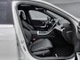 Mercedes-Benz C-klasse 300 e AMG Line | Trekhaak | Night Pakket | Winter Pakket | Panoramadak | 360° Camera | DISTRONIC Afstandsassistent | Dodehoekassistent | Verkeersbordenassistent | Apple CarPlay | Android Auto | Elektrisch Verstelbare Stoelen + Memory | Stoelverwarming | Sfeerverlichting | Sierdelen Hout Aluminium Lines Zwart | Elektrisch Inklapbare Buitenspiegels | Parkeersensoren