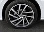 Volkswagen Polo 1.0TSI/95PK R-Line-Edition · Panoramadak · Camera + Parkeersensoren · Apple/Android Car Play · Stoelverwarming · Apple/Android Car Play · Clima · Info Active Display ·
