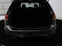 Volkswagen Golf Variant 1.0 TSI Highline Business R | Adaptive cruise | Park assist | Trekhaak | Navigatie | Carplay | Climate control| Full LED | R-Line |