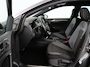 Volkswagen Golf Variant 1.0 TSI Highline Business R | Adaptive cruise | Park assist | Trekhaak | Navigatie | Carplay | Climate control| Full LED | R-Line |