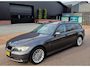 BMW 3-Serie Touring 320i PANO NAVI PSENSOR CRUISE 2 X SLEUTELS