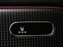 Mercedes-Benz GLB 200 Premium Plus | Half leder | Stoelverwarming | Cruise control | Trekhaak | Camera | Park assist | Sfeerverlichting | Navigatie | Bluetooth | Climate control