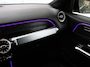 Mercedes-Benz GLB 200 Premium Plus | Half leder | Stoelverwarming | Cruise control | Trekhaak | Camera | Park assist | Sfeerverlichting | Navigatie | Bluetooth | Climate control