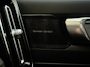 Volvo XC40 Recharge P8 AWD R-Design | panoramadak | elektrische achterklep | trekhaak | dodehoeksensor | soh 92,8% |