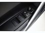 Toyota Corolla Cross Hybrid 200 Style | Trekhaak | Dodehoek detectie | Stoel-/stuurverwarming | Apple Carplay / Android Auto | Parkeersensoren voor/achter | Adaptive Cruise | Clima | Camera | 18 inch