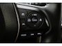 Toyota Corolla Cross Hybrid 200 Style | Trekhaak | Dodehoek detectie | Stoel-/stuurverwarming | Apple Carplay / Android Auto | Parkeersensoren voor/achter | Adaptive Cruise | Clima | Camera | 18 inch