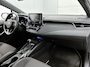Toyota Corolla Touring Sports 2.0 Hybrid Executive JBL | Panorama schuif/kantel Dak | Dodehoek detectie | Stoel+stuurverwarming | Full LED Adaptive verlichting | Parkeersensoren voor+achter met assistent | Elektrische achterklep | Navigatie | App