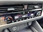 Nissan Qashqai 1.3 MHEV Xtronic N-Connecta Apple Carplay/Android Auto , airco (automatisch) , cruise control adaptief met Stop&Go en stuurhulp , elektrisch bedienbare achterklep met sensorsturing , navigatiesysteem , panoramadak , voorstoelen verwarmd en stuur , rondomzicht camera
