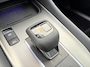 Nissan Qashqai 1.3 MHEV Xtronic N-Connecta Apple Carplay/Android Auto , airco (automatisch) , cruise control adaptief met Stop&Go en stuurhulp , elektrisch bedienbare achterklep met sensorsturing , navigatiesysteem , panoramadak , voorstoelen verwarmd en stuur , rondomzicht camera