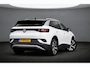 Volkswagen ID.4 First 77 kWh | TREKHAAK WEGKLAPBAAR | SOH 90,3 % | CAMERA | NAVI | STOELVERWARMING | ADAPT. CRUISE CONTROL | CLIMATE CONTROL | ALL-SEASONBANDEN | PDC | LMV