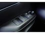 Toyota Yaris Cross 1.5 Hybrid 130 Dynamic / NIEUW! / Winter&SafetyPakket / Stoel&Stuurverw. / 10,5 Inch Scherm / = INCL BTW !!