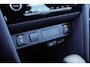 Toyota Yaris Cross 1.5 Hybrid 130 Dynamic / NIEUW! / Winter&SafetyPakket / Stoel&Stuurverw. / 10,5 Inch Scherm / = INCL BTW !!