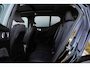 Volvo XC40 1.5 T4 Recharge Inscription | SOH 99% | Panoramadak | Stoelverwarming | 360 Camera |
