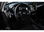 Volvo XC40 1.5 T4 Recharge Inscription | SOH 99% | Panoramadak | Stoelverwarming | 360 Camera |