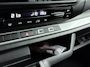 Peugeot e-Traveller Long 75 kWh 136pk 8-persoons | Lage kilometerstand! | Navigatie | Achteruitrijcamera | Adaptieve Cruise Control | Climate Control | Parkeersensoren v+a | Stuurverwarming | Apple Carplay / Android Auto | Bluetooth | Dodehoeksensor | Led koplampen | Elektrisch inklapbare spiegels | Volledig digitaal instrumentenpaneel | Donker getint glas | 2x Schuifdeur |