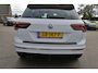 Volkswagen Tiguan 1.4 TSI ACT Highline R-Line , TREKHAAK , LED KOPL , CLIMATR , CR ONTR , PDC V+A , LMV19 ,