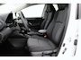 Toyota Yaris 1.5 Hybrid 115 Dynamic | €3.000,- Korting | Apple Carplay / Android Auto | Keyless | Adaptive Cruise | Clima | Camera | 17 inch | Sportstoelen