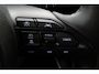 Toyota Yaris 1.5 Hybrid 115 Dynamic | €3.000,- Korting | Apple Carplay / Android Auto | Keyless | Adaptive Cruise | Clima | Camera | 17 inch | Sportstoelen